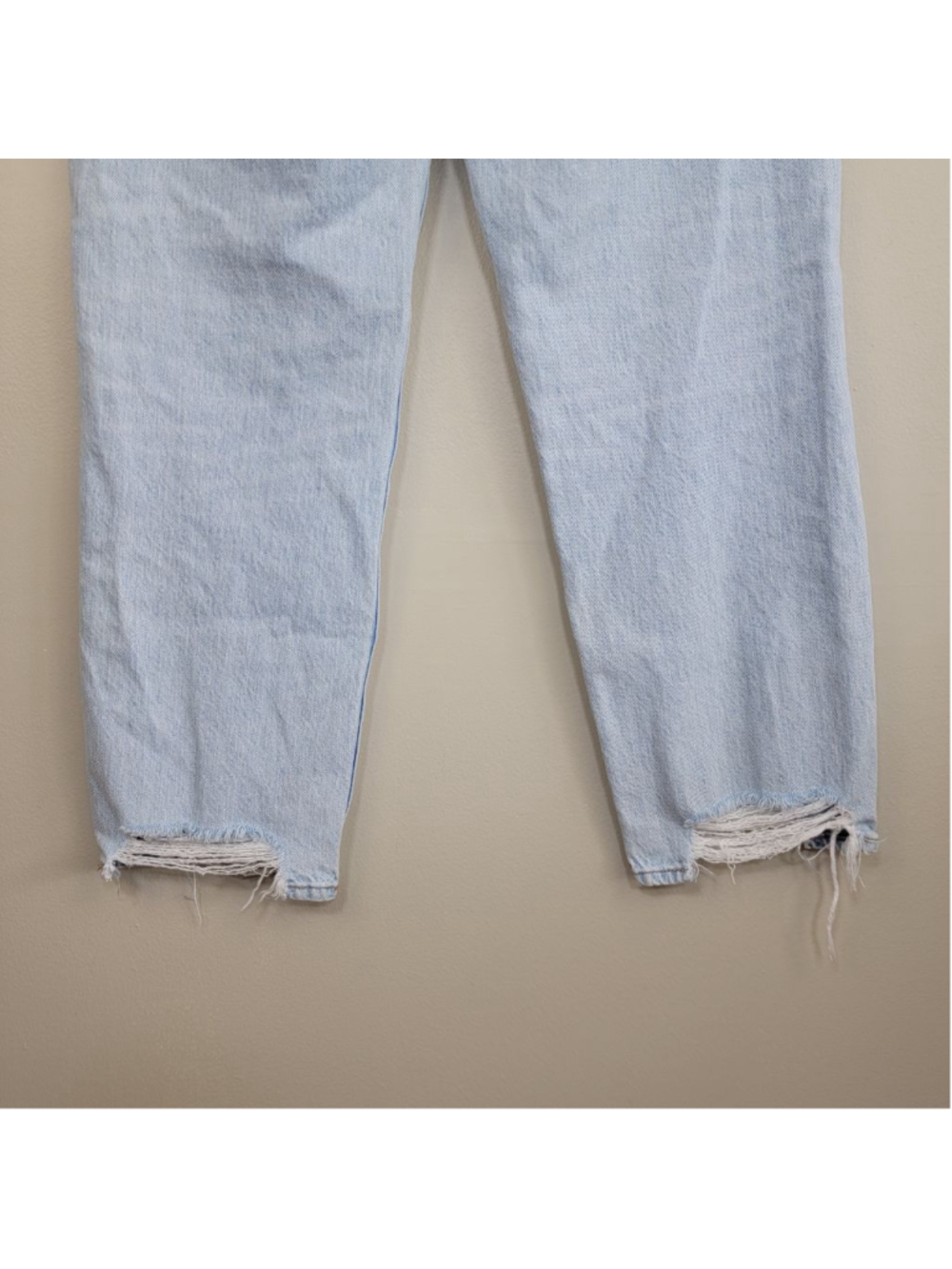 AE 6 American Eagle Highest Rise 90s Boyfriend Jeans Distressed Light Wash Raw - Picture 8 of 11